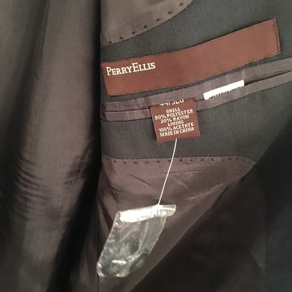 Perry Ellis 44L sport jacket - Picture 3 of 8